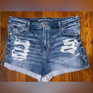 American Eagle Curvy Hi-Rise Shortie
